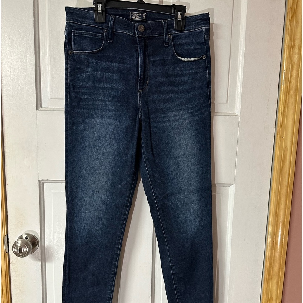 Abercrombie & Fitch skinny jeans